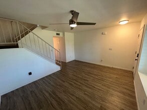 9831 S 48th Way in Phoenix, AZ - Building Photo - Building Photo