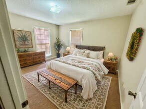 802 N Taylor Ct in Statesboro, GA - Building Photo - Building Photo