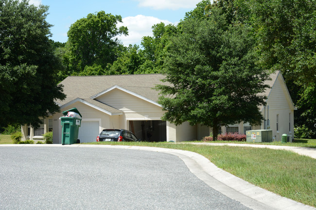 1206-1400 Wood Duck Ln in Fruitland Park, FL - Building Photo - Building Photo