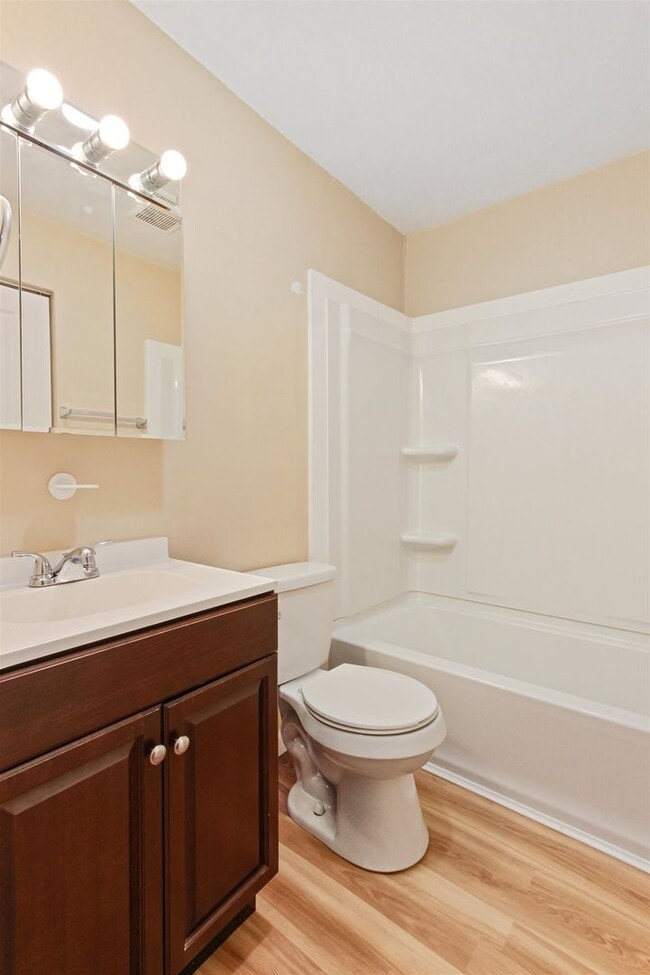132 N Pleasant Ave in Dallastown, PA - Building Photo - Building Photo