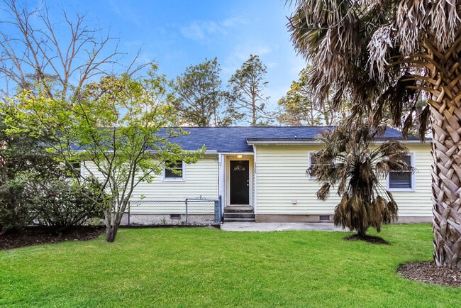 property at 2425 Sparks Rd