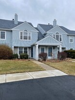 366 Independence Dr in Holland, PA - Building Photo