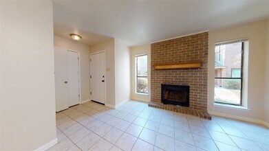 1904 Dartmouth St, Unit O-4 in College Station, TX - Building Photo - Building Photo