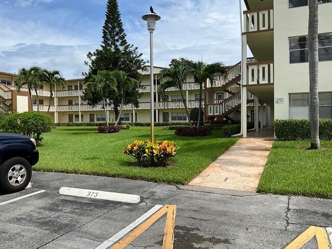 347 Mansfield I in Boca Raton, FL - Building Photo - Building Photo