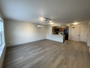 Hudson Heights Apartments in Mechanicville, NY - Foto de edificio - Building Photo