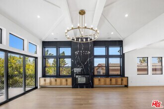 926 17th St in Hermosa Beach, CA - Building Photo - Building Photo