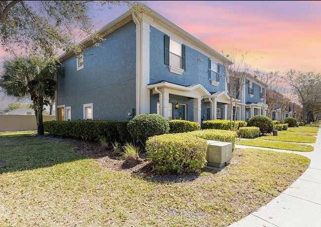 property at 3553 Wilshire Way Rd