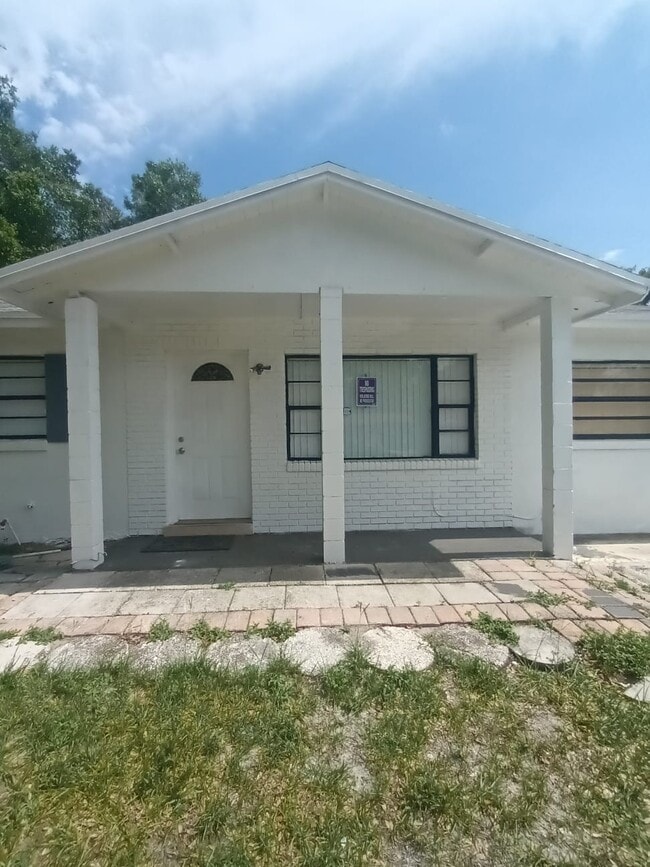 property at 605 Plum Ln