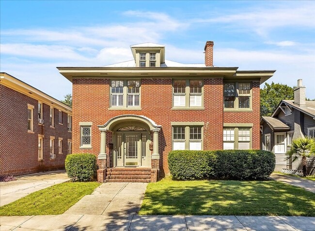 property at 214 E 48th St