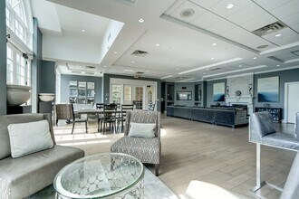 The Park At Arlington Ridge in Arlington, VA - Building Photo - Building Photo