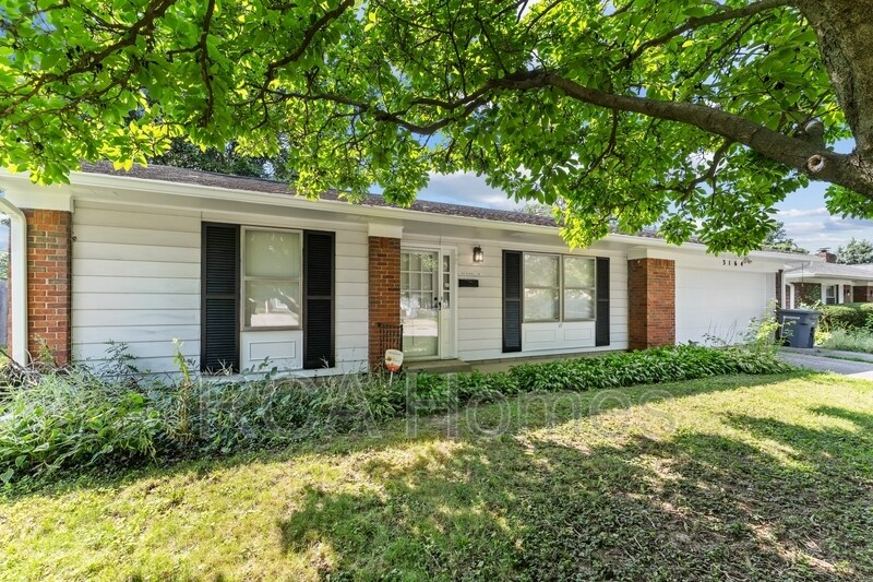 3164 Bluebell Ln in Indianapolis, IN - Building Photo