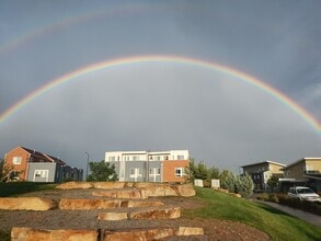 Kestrel Mixed Age Community in Louisville, CO - Foto de edificio - Building Photo