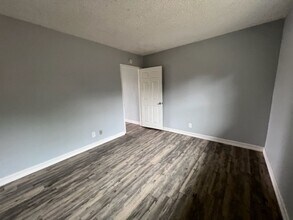 1574-1578 N Broadway in Escondido, CA - Building Photo - Building Photo
