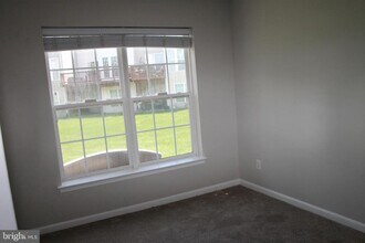 157 Hudson Dr in Phoenixville, PA - Building Photo - Building Photo