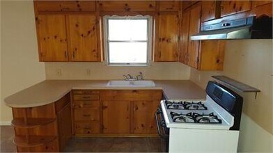 5229 McQuade St in Haltom City, TX - Building Photo - Building Photo