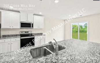 708 Cider Ml Wy in Zebulon, NC - Building Photo - Building Photo