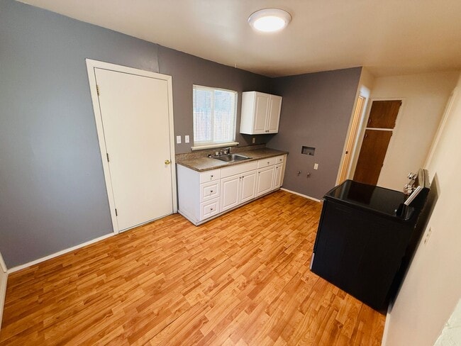 2505 Kubel Ave in South Lake Tahoe, CA - Building Photo - Building Photo