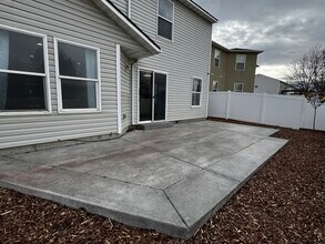 172 W Tehuti Ct in Kuna, ID - Building Photo - Building Photo