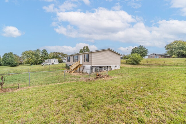 20 Conner-Hogan Ln in Scottsville, KY - Building Photo - Building Photo