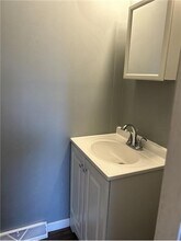 99 Rockdale Rd in Follansbee, WV - Building Photo - Building Photo