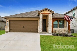 5807 Noah Pl in Saint Hedwig, TX - Building Photo