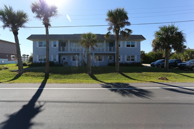 225 N Flagler Ave in Flagler Beach, FL - Building Photo - Building Photo