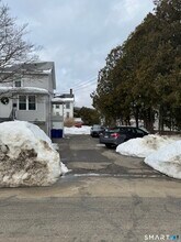 91 Williams Ave in Winchester, CT - Building Photo - Building Photo