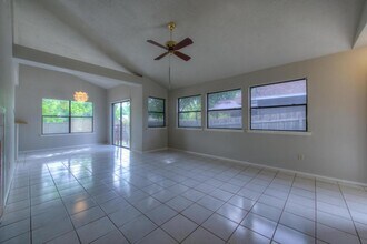 14551 Robert I Walker Blvd in Austin, TX - Building Photo - Building Photo
