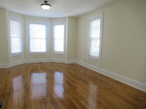 49 Center St in Bridgeport, CT - Building Photo - Building Photo