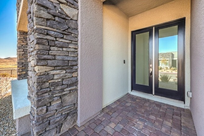 12481 Heritage Bend Dr in Las Vegas, NV - Building Photo - Building Photo