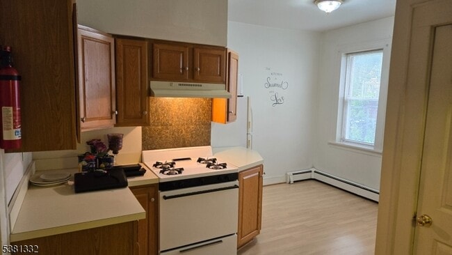 property at 246 Lakeview Ave