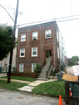 422 Quincy Ave Apartments