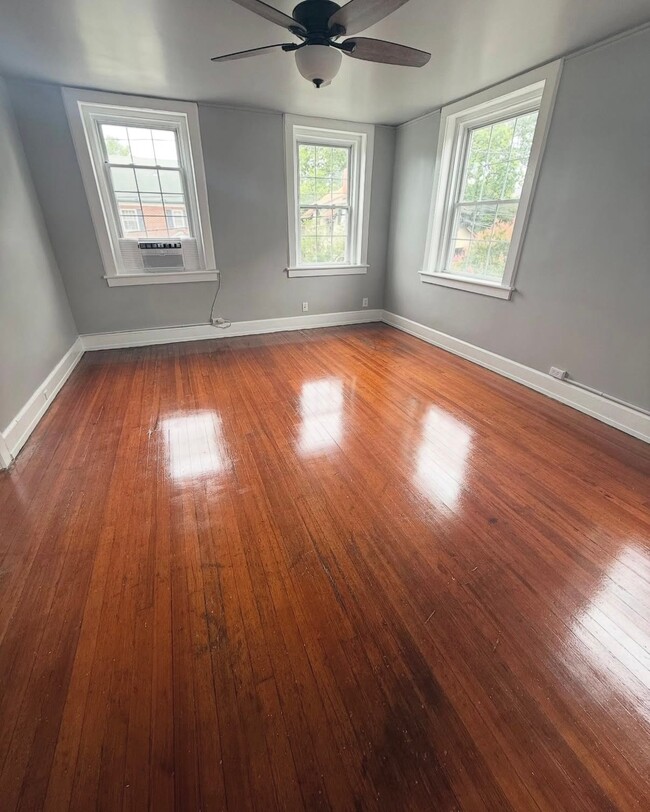 1415 Leigh St in Norfolk, VA - Building Photo - Building Photo