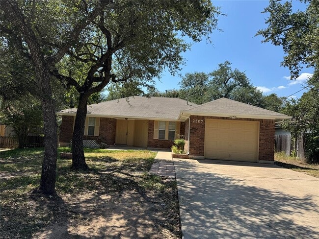 property at 2207 N Cannes Dr