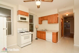 1441 W Warner Ave, Unit M07B in Chicago, IL - Building Photo - Building Photo