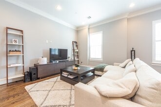 4031 Bellefontaine in Houston, TX - Building Photo - Building Photo