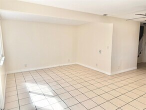 11115 Slater Ave in Fountain Valley, CA - Building Photo - Building Photo