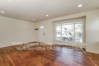 6683 Sebastopol Ave in Sebastopol, CA - Building Photo - Building Photo