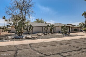 12535 W Skyview Dr in Sun City West, AZ - Building Photo - Building Photo