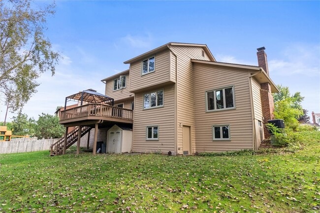 property at 31 Misty Pine Rd