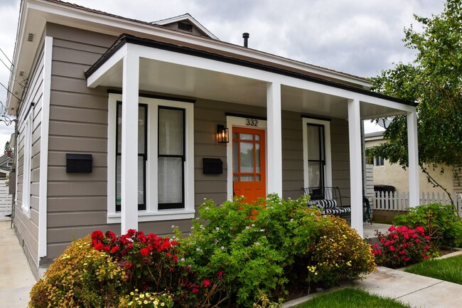 property at 332 N Cleveland St