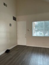 717 Periwinkle Ln in Perris, CA - Building Photo - Building Photo