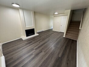 Sehome Court Apartments in Bellingham, WA - Building Photo - Building Photo