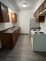 685 Michigan Ave in Battle Creek, MI - Building Photo