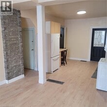 72 Victoria St in Brantford, ON - Building Photo - Building Photo