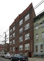 13 Hopkins Ave Apartments