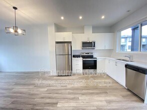 870 Cornerstone Blvd NE in Calgary, AB - Building Photo - Building Photo