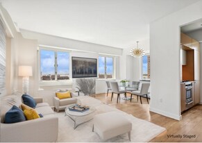 225 Rector Pl in New York, NY - Building Photo