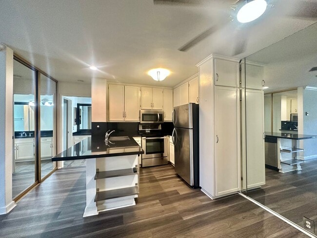 property at 1855 Diamond St