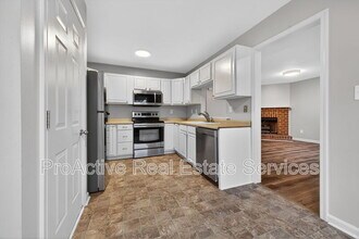 3400 Cricket Hollow Ln in Chesapeake, VA - Building Photo - Building Photo